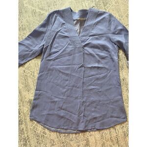 Soft Surroundings Women’s Blue Tencel Roll Tab Sleeves V-neck Tunic Top Size S